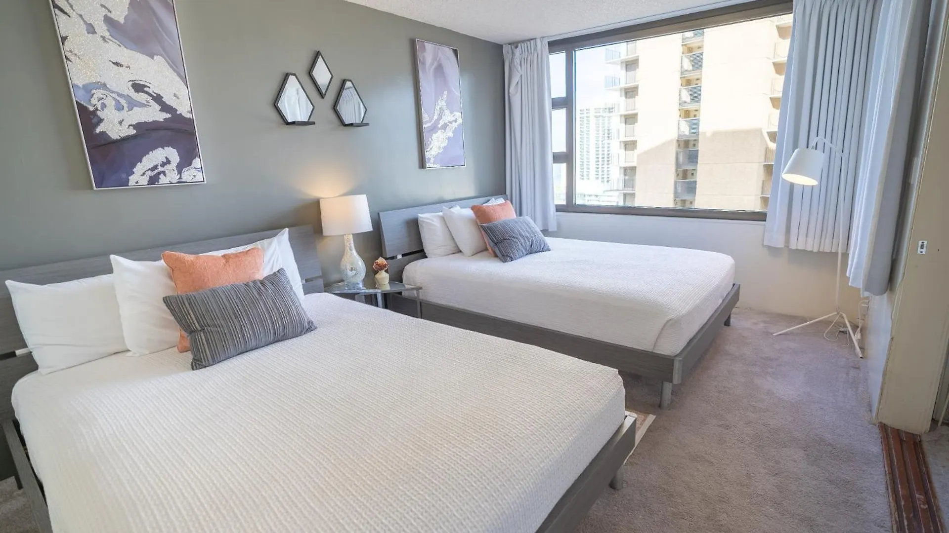 Апартаменты Deluxe Ocean View Condo 2 Queen Beds In Waikiki, Free Parking & Wi-Fi Гонолулу