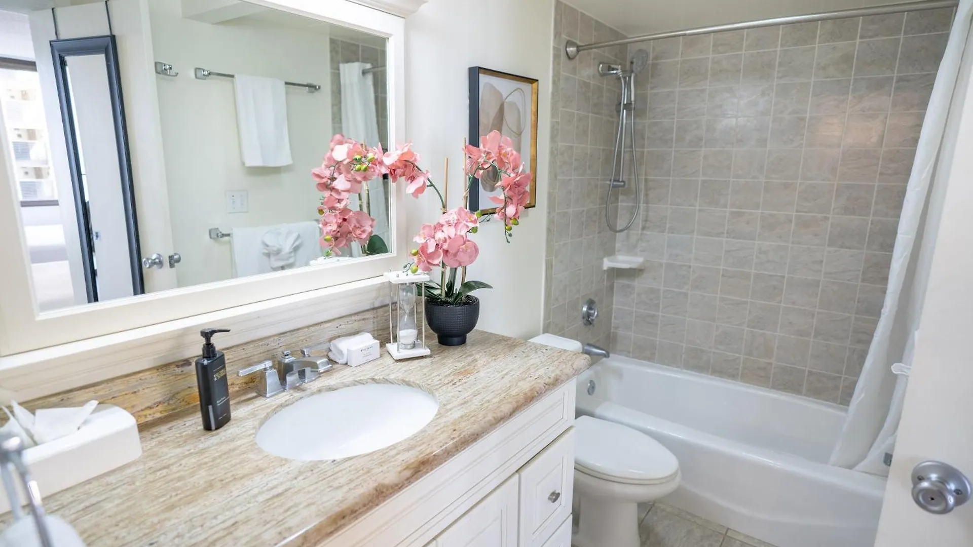 Deluxe Ocean View Condo 2 Queen Beds In Waikiki, Free Parking & Wi-Fi Гонолулу 0*,