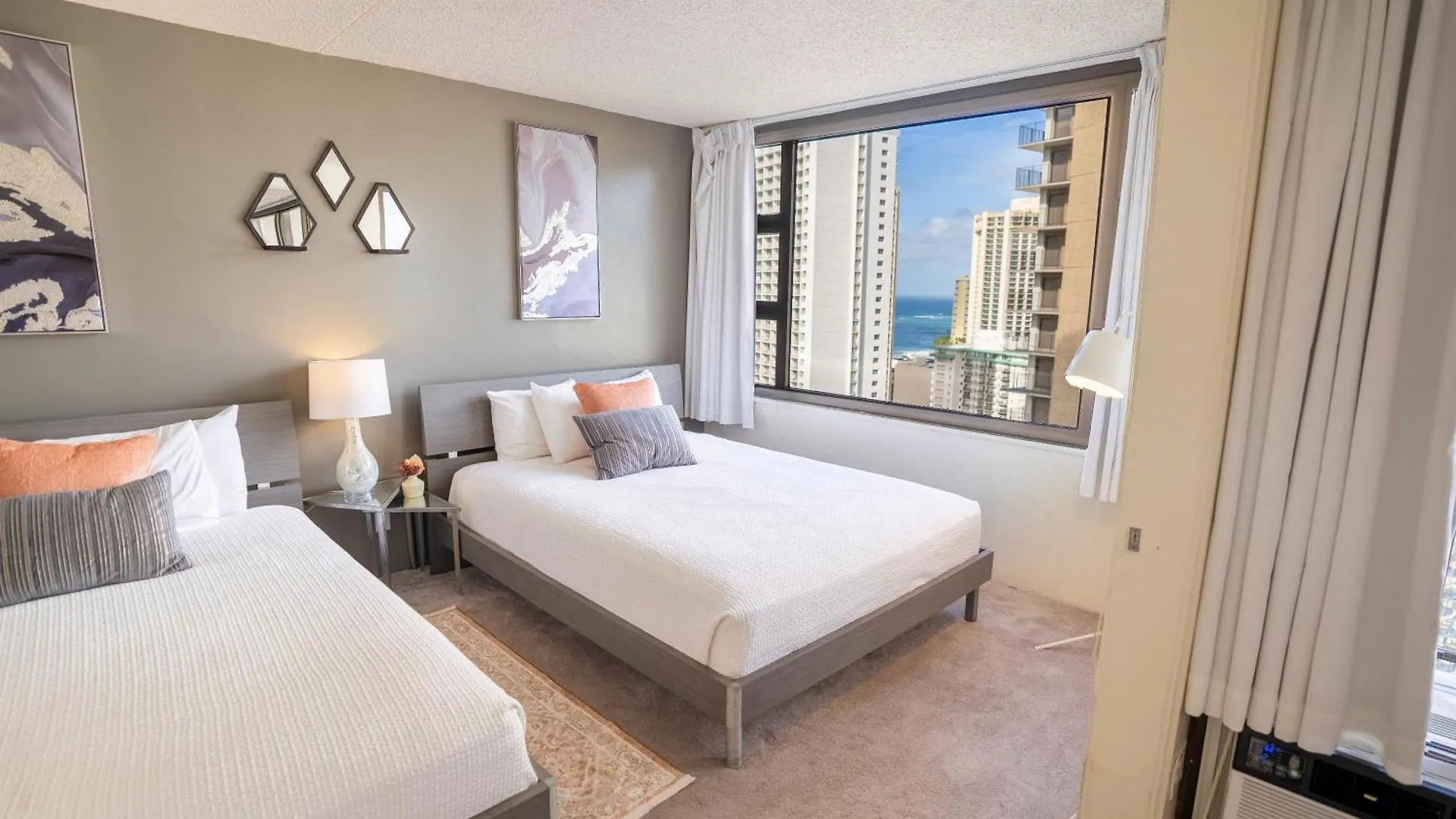 Апартаменты Deluxe Ocean View Condo 2 Queen Beds In Waikiki, Free Parking & Wi-Fi Гонолулу США